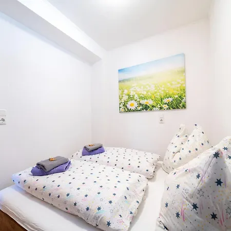 Lejlighed In Hollersbach Near Lift, Cleaning Included