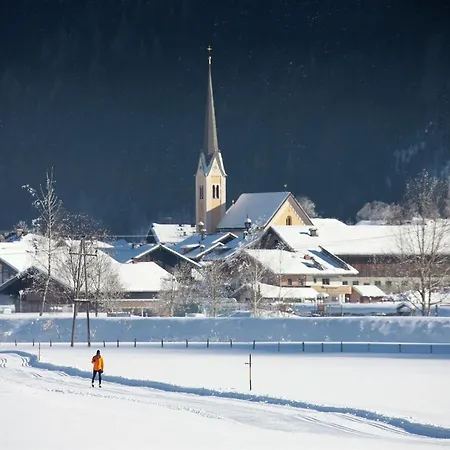 In Hollersbach Near Lift, Cleaning Included Lejlighed