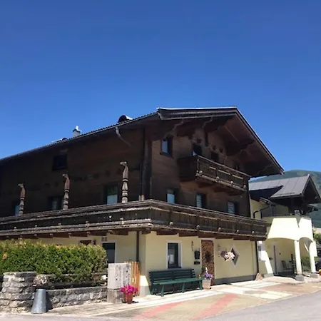 Lejlighed In Hollersbach Near Lift, Cleaning Included *