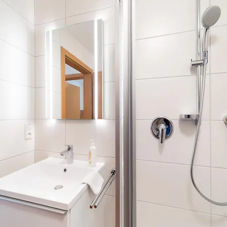 Lejlighed In Hollersbach Near Lift, Cleaning Included